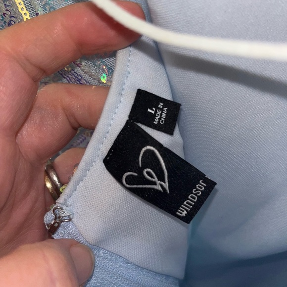 Windsor Blue Sequin Dress Large - Picture 2 of 3